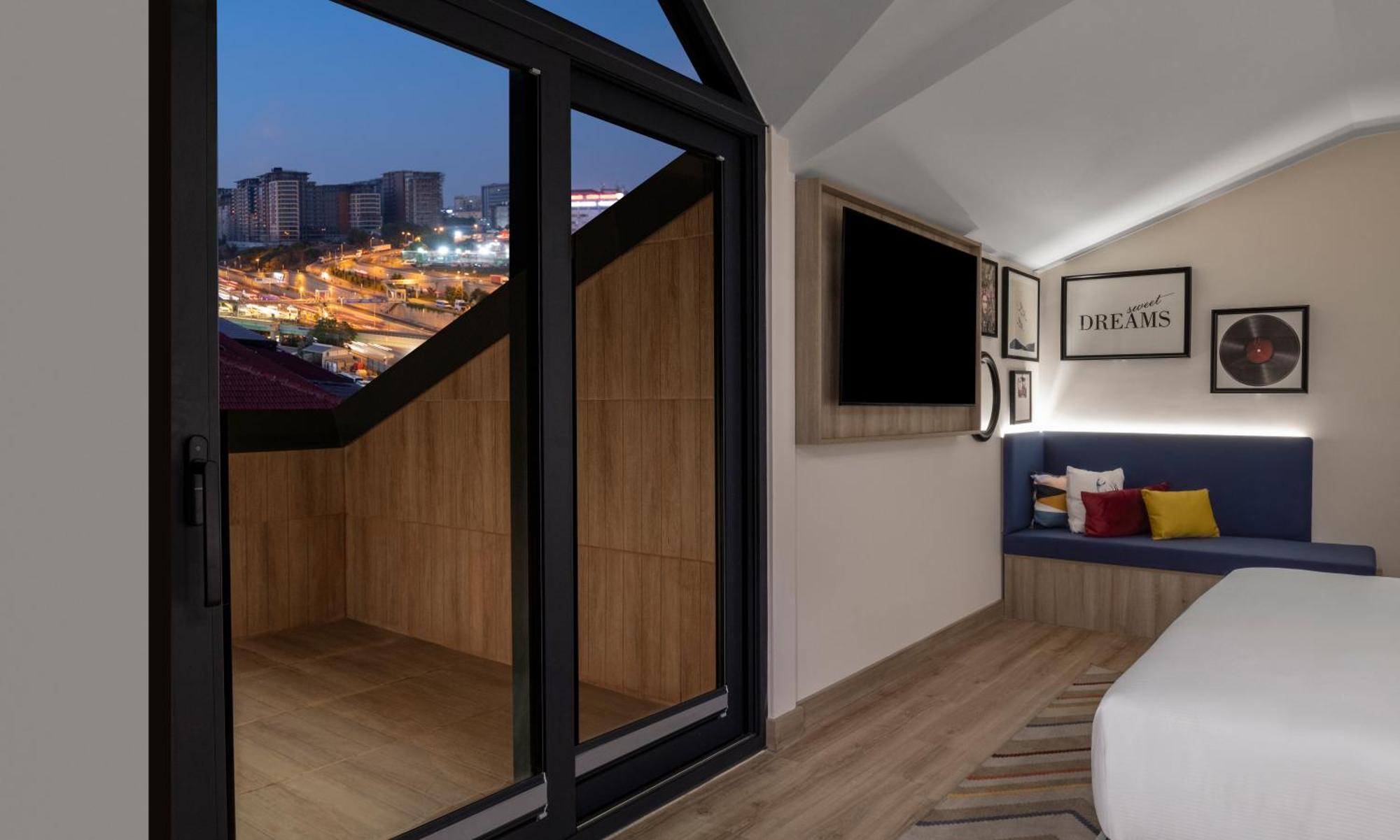 Hampton By Hilton Istanbul Merter Ngoại thất bức ảnh